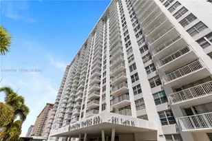 231 174th St, Sunny Isles Beach, FL 33160 - Photo 33