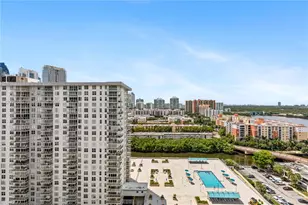 231 174th St, Sunny Isles Beach, FL 33160 - Photo 29