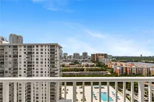 231 174th St, Sunny Isles Beach, FL 33160 - Photo 27