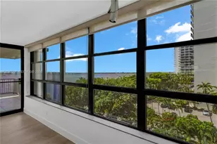 1440 Brickell Bay Dr, Miami, FL 33131 - Photo 5