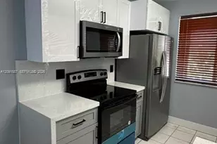8015 Lake Dr, Doral, FL 33166 - Photo 5