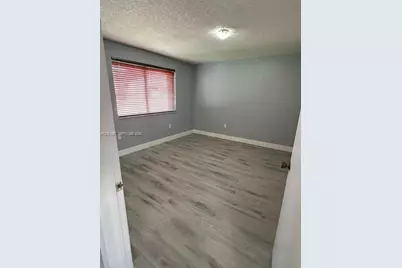 8015 Lake Dr #201, Doral, FL 33166 - Photo 13