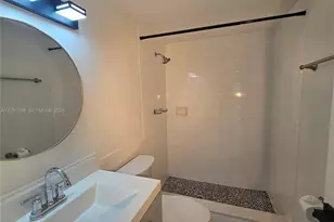 500 NE 2nd St, Dania Beach, FL 33004 - Photo 21