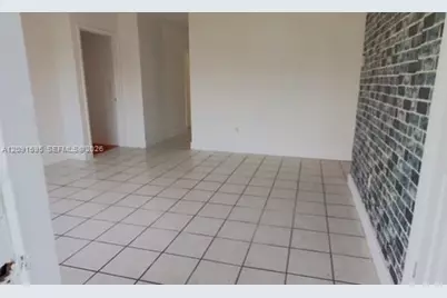 20500 NW 28th Ave, Miami Gardens, FL 33056 - Photo 17