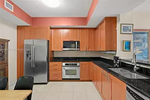3340 NE 190th St, Aventura, FL 33180 - Photo 15