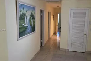 2359 N Wallen Dr, Palm Beach Gardens, FL 33410 - Photo 3