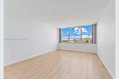 18021 Biscayne Blvd #1102, Aventura, FL 33160 - Photo 13