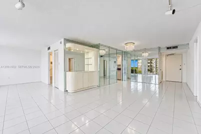 18021 Biscayne Blvd #1102, Aventura, FL 33160 - Photo 7