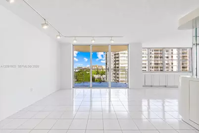 18021 Biscayne Blvd #1102, Aventura, FL 33160 - Photo 5