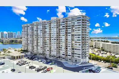 18021 Biscayne Blvd #1102, Aventura, FL 33160 - Photo 1