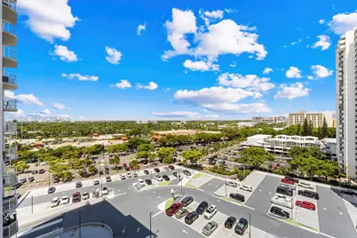 18021 Biscayne Blvd #1102, Aventura, FL 33160 - Photo 29