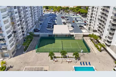 18021 Biscayne Blvd #1102, Aventura, FL 33160 - Photo 21
