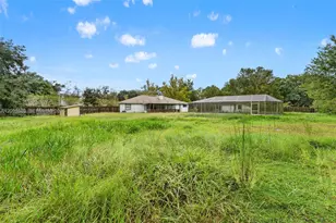 525 Hickory Dr, Other City - In The State Of Florida, FL 32003 - Photo 3