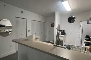 5099 NW 7th St, Miami, FL 33126 - Photo 11