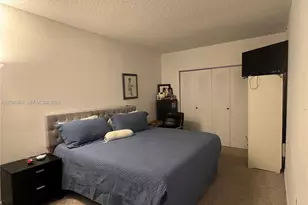 5099 NW 7th St, Miami, FL 33126 - Photo 7