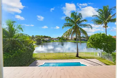 4400 Fox Ridge Dr, Weston, FL 33331 - Photo 29