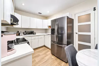 420 NW 42nd St, Miami, FL 33127 - Photo 15