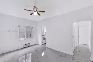 215 30th St, Miami Beach, FL 33140 - Photo 13