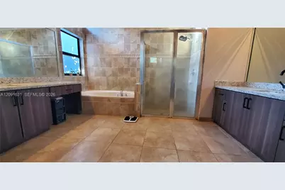 12965 SW 197th St, Miami, FL 33177 - Photo 21
