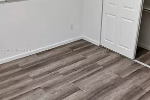 10820 SW 200th Dr, Cutler Bay, FL 33157 - Photo 27