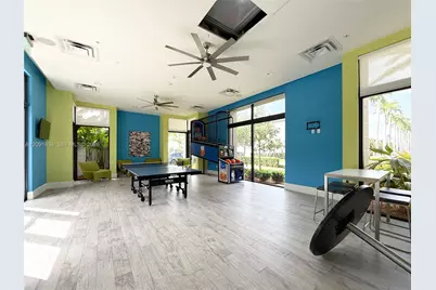4278 NW 82nd Ave, Doral, FL 33166 - Photo 29