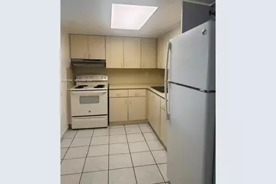 3945 SW 89th Ave #203, Miami, FL 33165 - Photo 5
