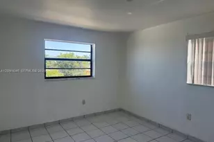 3945 SW 89th Ave, Miami, FL 33165 - Photo 19