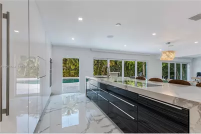 20501 NE 22nd Pl, Miami, FL 33180 - Photo 5
