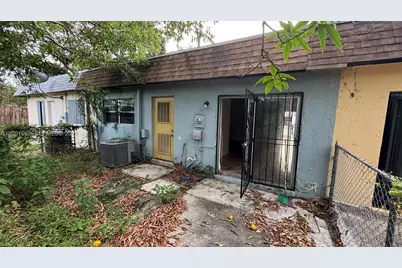 3896 NW 207th St Rd, Miami Gardens, FL 33055 - Photo 3