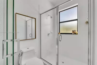 3309 W 91st Ter, Hialeah, FL 33018 - Photo 31