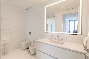 300 Biscayne Blvd Way, Miami, FL 33131 - Photo 21