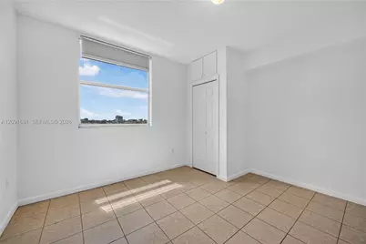 1 Glen Royal Pkwy #903, Miami, FL 33125 - Photo 31