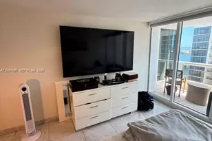 1717 N Bayshore Dr, Miami, FL 33132 - Photo 41