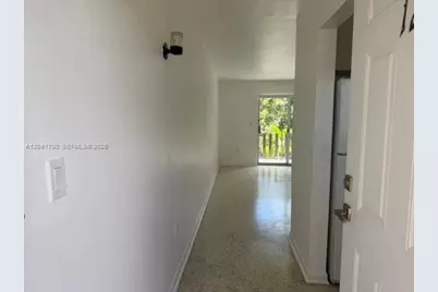 6365 SW 8th St #12, Miami, FL 33144 - Photo 5