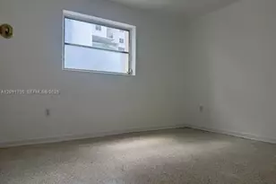 6365 SW 8th St, Miami, FL 33144 - Photo 17