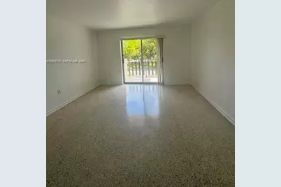 6365 SW 8th St #12, Miami, FL 33144 - Photo 11
