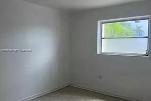 6365 SW 8th St, Miami, FL 33144 - Photo 29