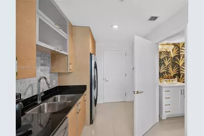 60 SW 13th St #3414, Miami, FL 33130 - Photo 15