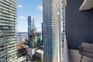 60 SW 13th St, Miami, FL 33130 - Photo 35