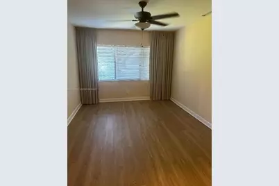 32 Camden Dr #8, Bal Harbour, FL 33154 - Photo 9