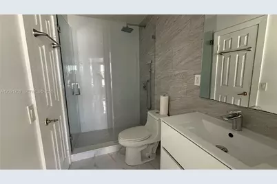 6365 S Miami Lakeway S, Miami Lakes, FL 33014 - Photo 11