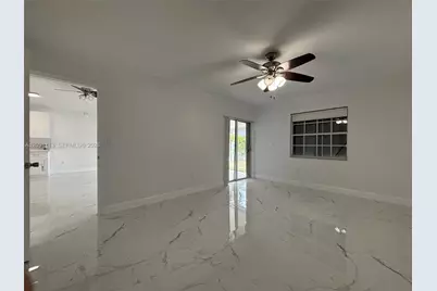 12810 NW 6th Ln, Miami, FL 33182 - Photo 17