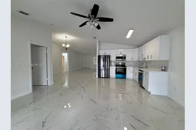 12810 NW 6th Ln, Miami, FL 33182 - Photo 13