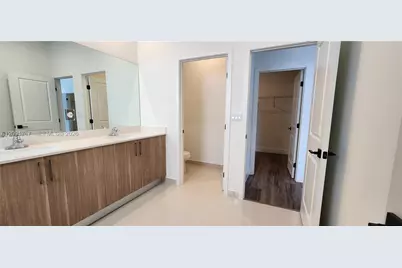 15720 SW 136th Way, Miami, FL 33196 - Photo 13