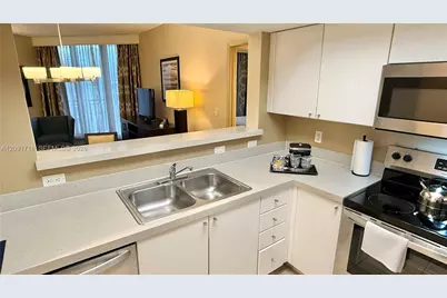 17375 Collins Ave #2607, Sunny Isles Beach, FL 33160 - Photo 9