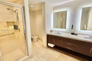 17375 Collins Ave, Sunny Isles Beach, FL 33160 - Photo 29