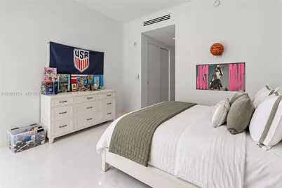 300 Biscayne Boulevard Way #3304C, Miami, FL 33131 - Photo 25