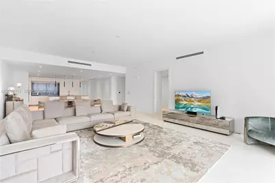 300 Biscayne Boulevard Way #3304C, Miami, FL 33131 - Photo 3