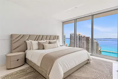300 Biscayne Boulevard Way #3304C, Miami, FL 33131 - Photo 17