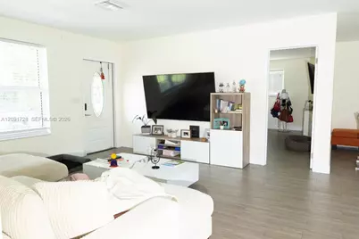 1320 Arthur St #1320, Hollywood, FL 33019 - Photo 3